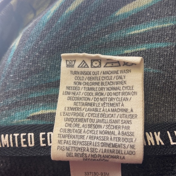 Victoria Secret Pink Limited Edition black sweatshirt medium - Picture 4 of 11